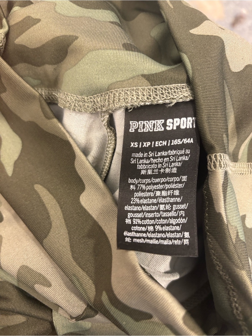 Pink Victoria Secret Sport Camo High-Waist Women’s Bike Shorts with pockets XS - Picture 6 of 6